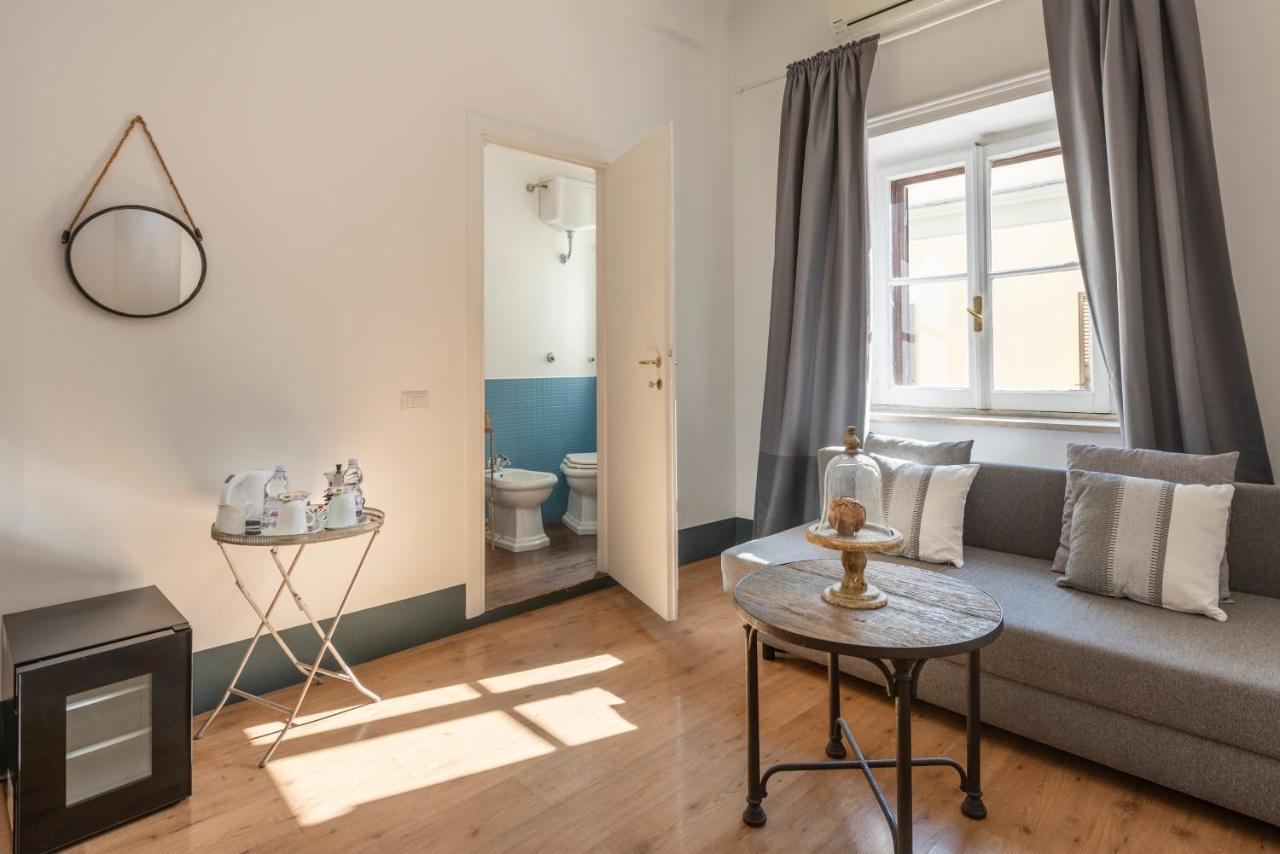 Angelina Dimora Contemporanea Hotel Рим Екстериор снимка