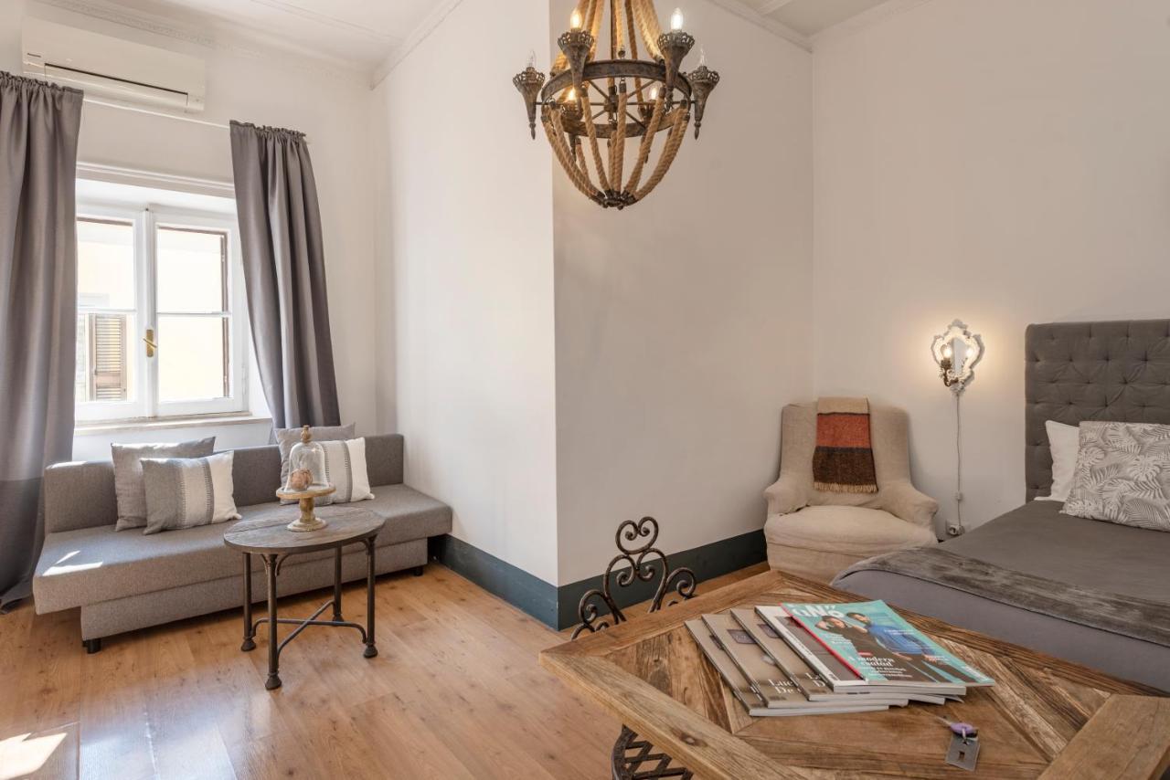 Angelina Dimora Contemporanea Hotel Рим Екстериор снимка