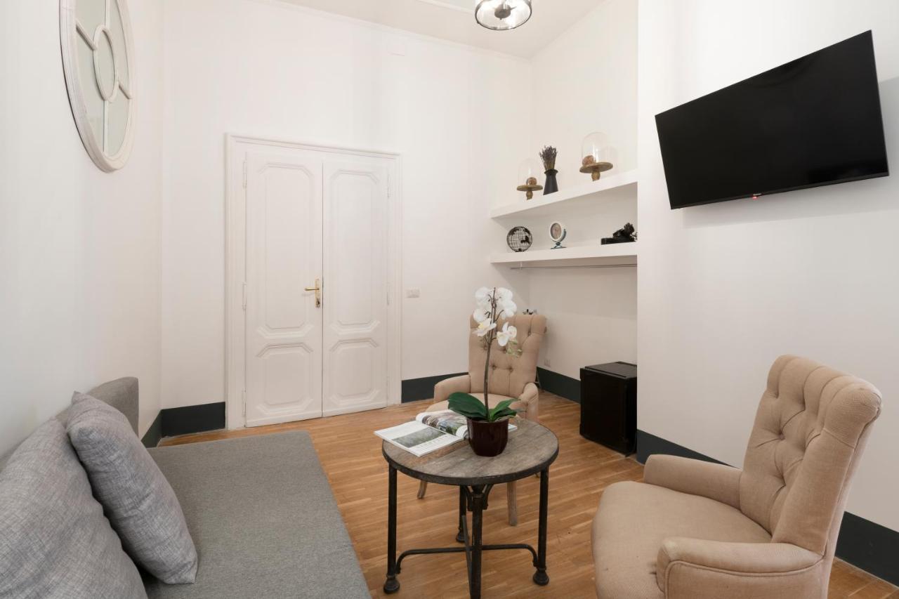 Angelina Dimora Contemporanea Hotel Рим Екстериор снимка